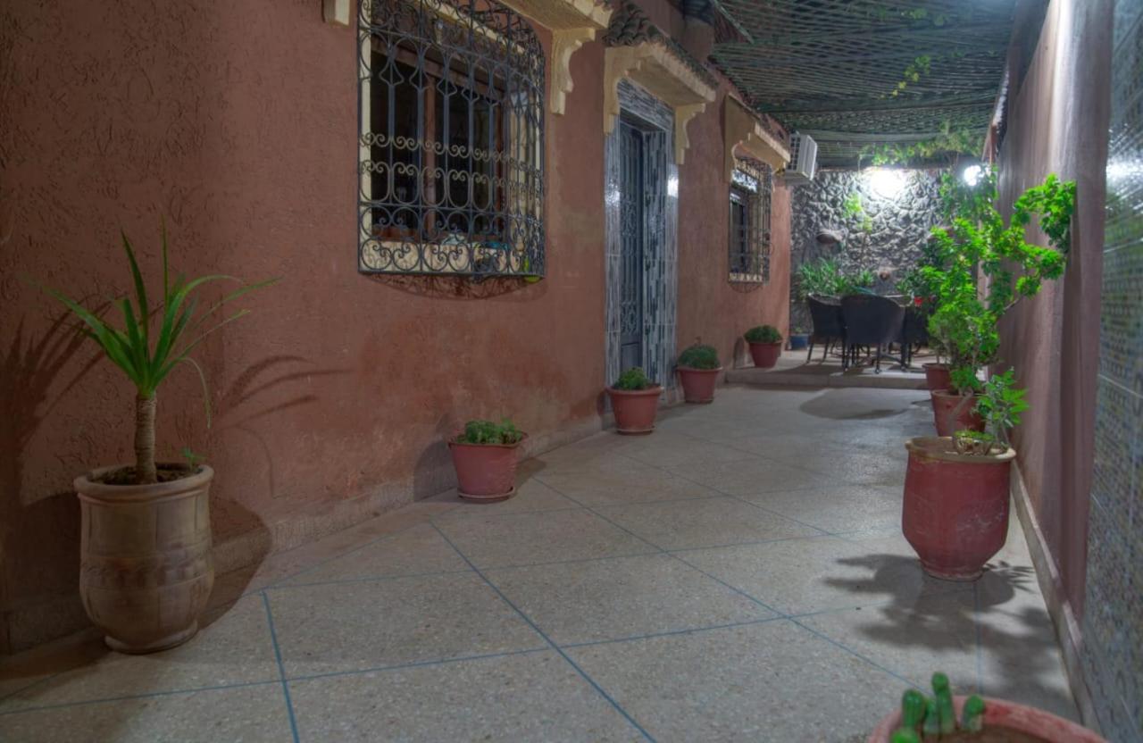 Riad Dar Fadma Uarzazate Exterior foto
